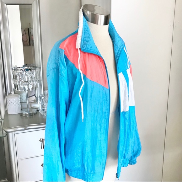 Windbreaker Jacket Medium - Picture 3 of 6